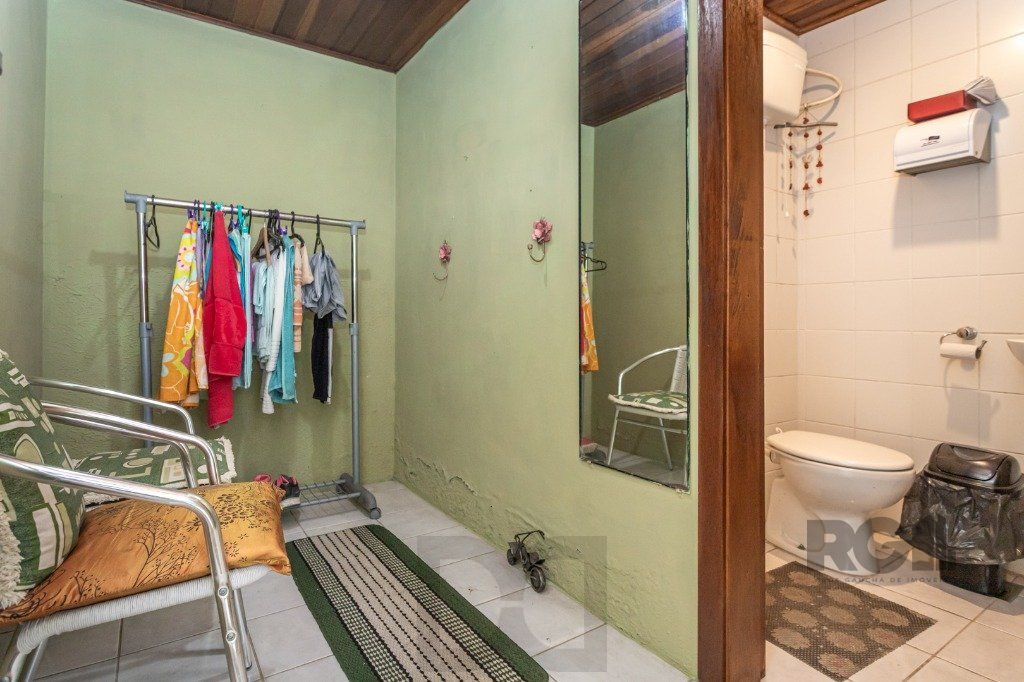CASA COMERCIAL E RESIDENCIAL NO MIOLO DO BAIRRO SANTANA — foto 25