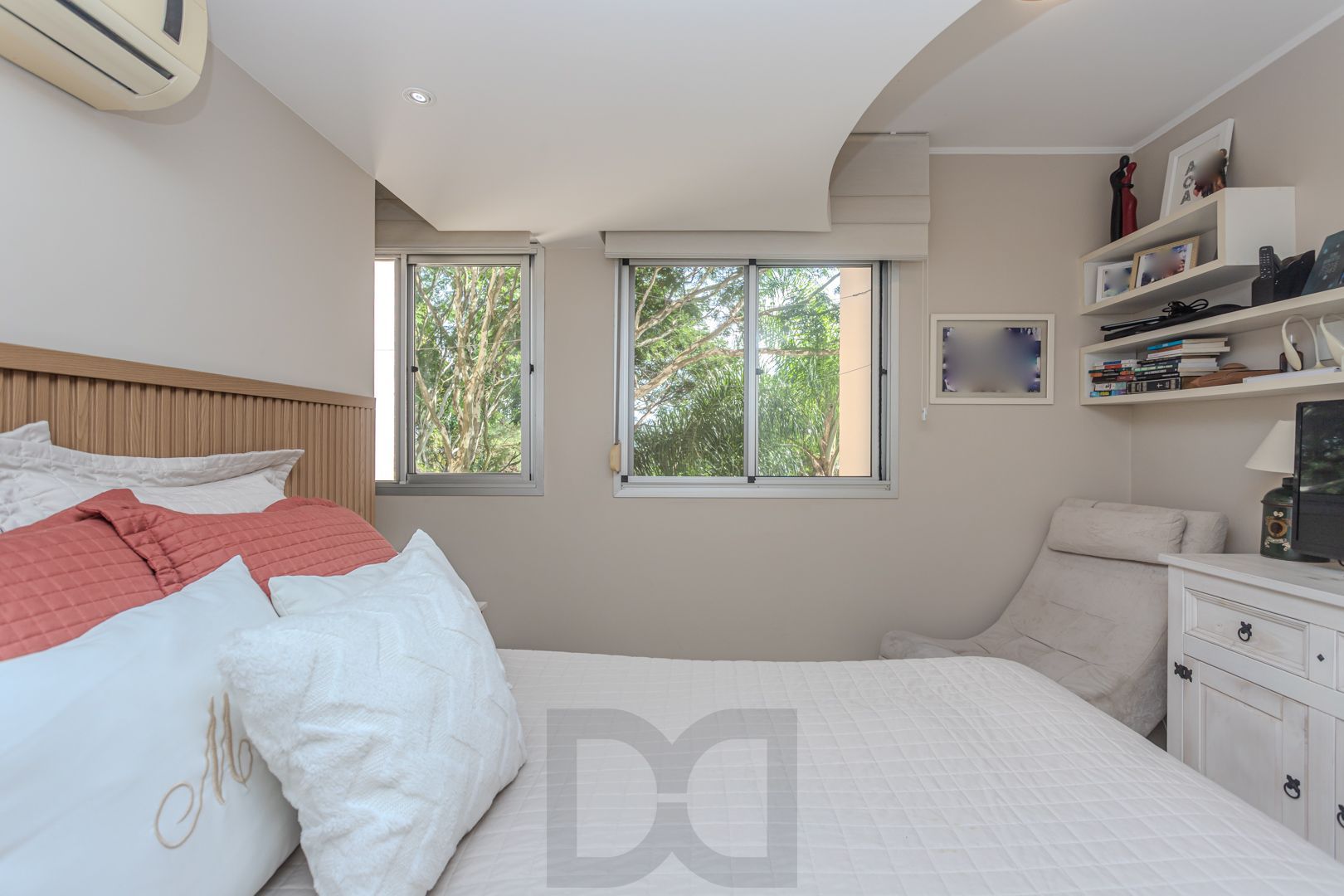 Apartamento diferenciado no bairro Nonoai de 3 dormitórios 2 vagas e infra — foto 35