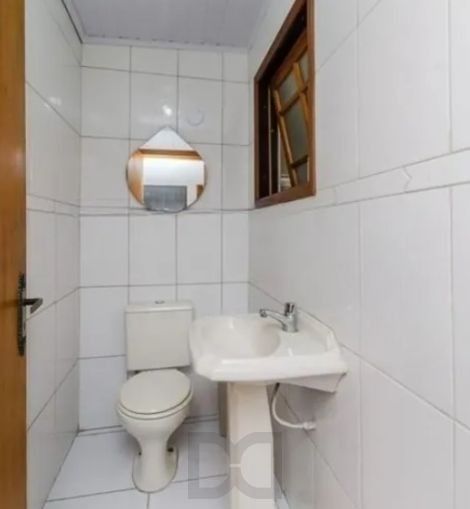 Casa / sobrado no bairro Jardim Itu de 3 dormitórios e pátio com piscina — foto 33