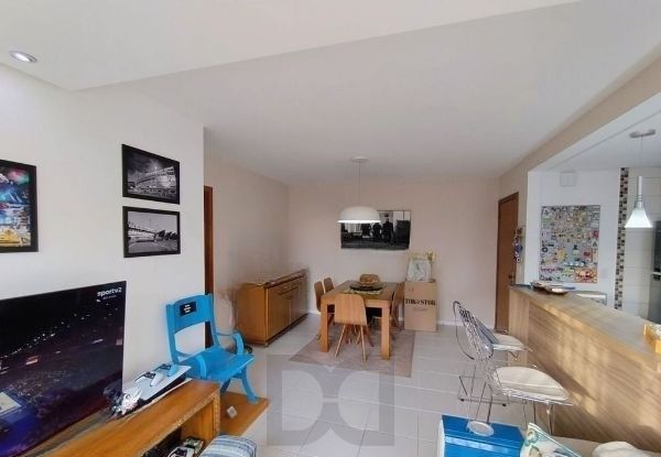 Apartamento no bairro Teresópolis de 2 dormitórios e vaga — foto 3