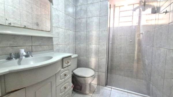 Apartamento no bairro Medianeira de 3 dormitórios DESOCUPADO — foto 9
