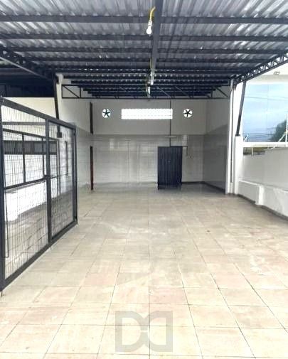 Prédio comercial no bairro Vila Jardim com 550m² — foto 7