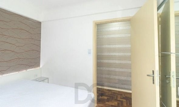 Apartamento na Azenha de 3 dormitórios térreo DESOCUPADO — foto 11