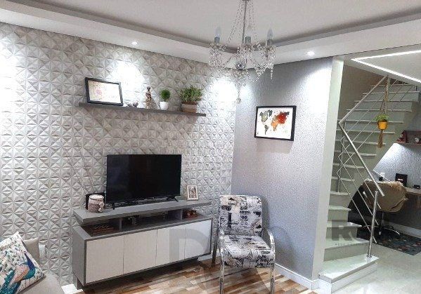 Sobrado triplex no Partenon de 3 dormitórios e 2 vagas — foto 3