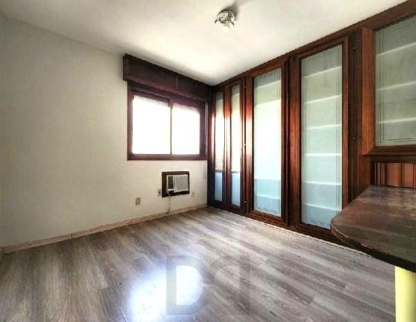 Apartamento no bairro Petrópolis de 2 dormitórios e vaga — foto 7
