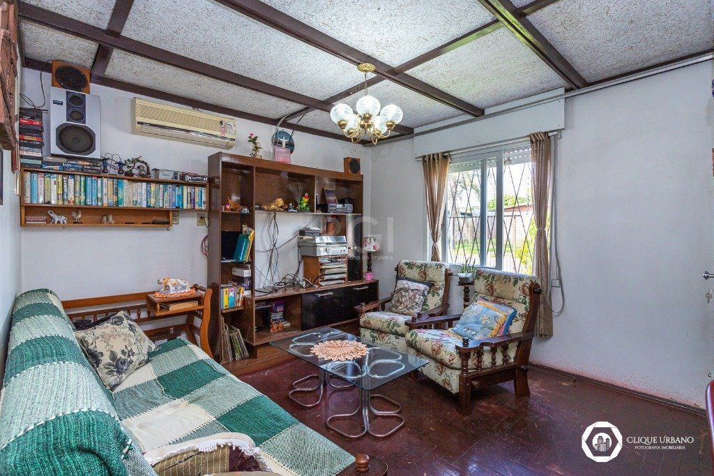 Casa para Venda - 93m², 4 dormitórios, sendo 1 suites, 4 vagas - Jardim Leopoldina — foto 3