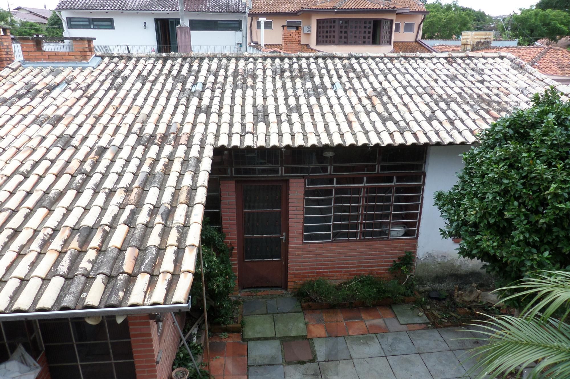Casa no bairro Ipanema de 3 dormitórios e 2 vagas DESOCUPADA — foto 52