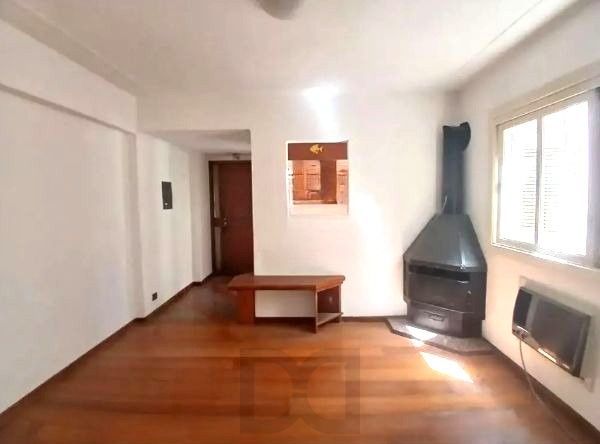 Apartamento na Cidade Baixa de 3 dormitórios e 1 vaga DESOCUPADO — foto 2