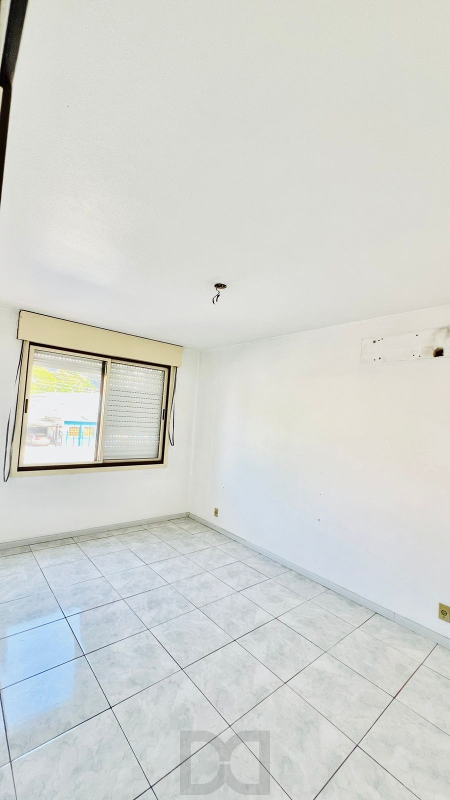 Apartamento no bairro Teresópolis de 2 dormitórios DESOCUPADO — foto 3
