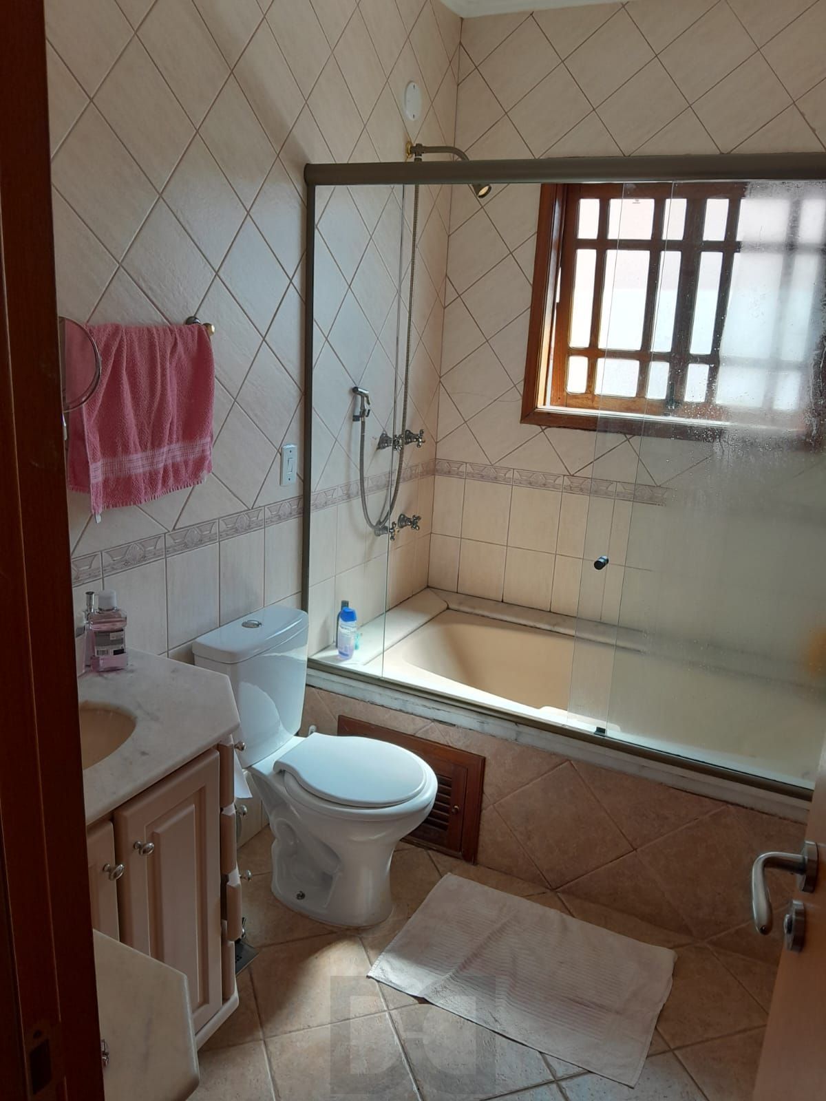 Casa sobrado a Venda de 5 Quartos, 1 Suite e 4 Vagas de Garagem com 235M²privt. — foto 23
