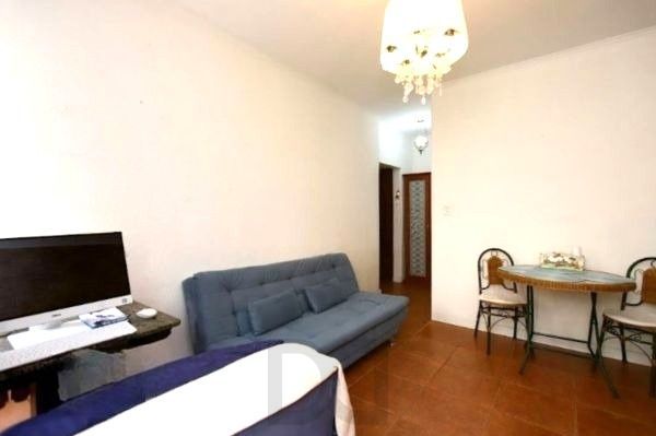 Apartamento TÉRREO com pátio no Menino Deus de 2 dormitórios e vaga rotativa — foto 7