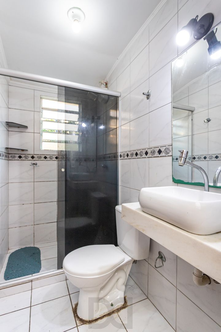Casa sobrado em condomínio no bairro Camaquã de 2 dormitórios e vaga DESOCUPADO — foto 13