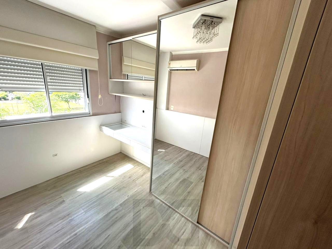 Apartamento no Sarandi de 3 dormitórios e 2 vagas DESOCUPADO — foto 9