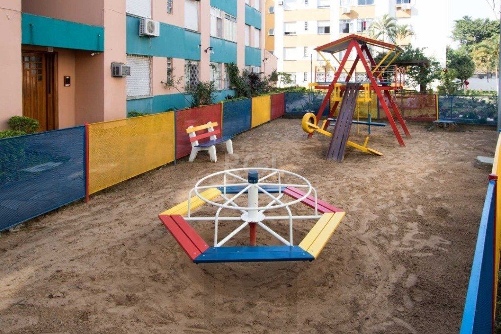Apartamento no Cristal reformado de 1 dormitório e vaga rotativa — foto 18