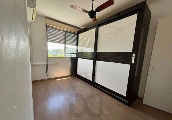 Apartamento no Alto Petrópolis de 1 dormitório e vaga DESOCUPADO — foto 5