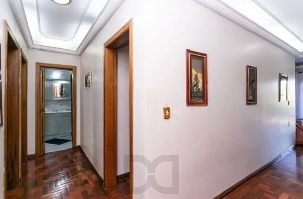 Casa / sobrado no bairro Jardim Itu de 3 dormitórios e pátio com piscina — foto 11