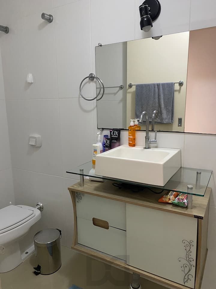 Apartamento no bairro Cristal de 1 dormitório REFORMADO E MOBILIADO — foto 22