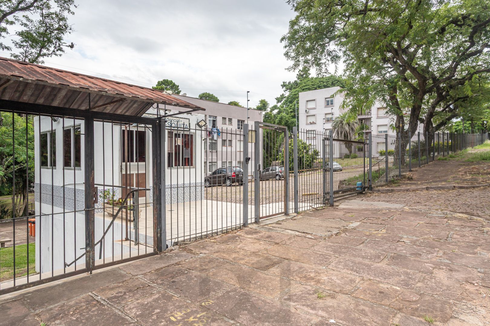 Apartamento no bairro Teresópolis de 3 dormitórios e vaga rotativa DESOCUPADO — foto 26