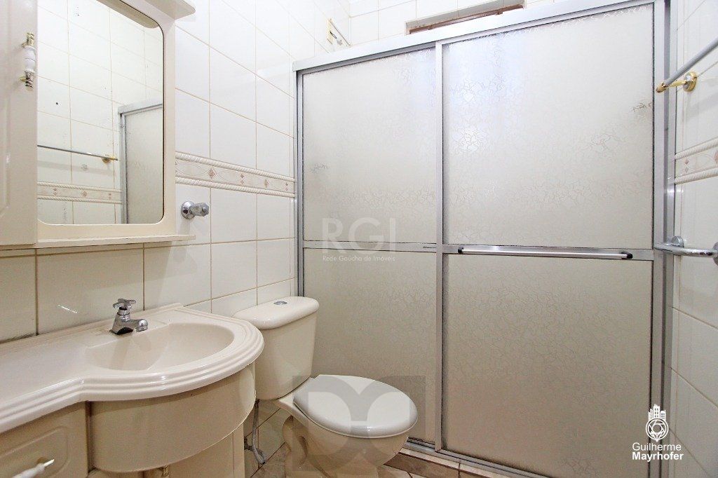 Casa no bairro Cavalhada de 3 dormitórios e amplo pátio — foto 15