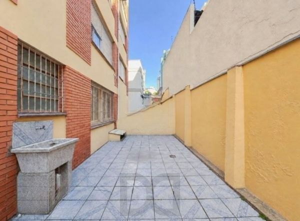 Apartamento no Cristo Redentor de 1 dormitório - térreo com pátio e vaga DESOCUPADO — foto 21
