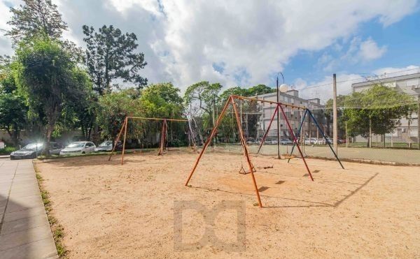 2 DORMITÓRIOS SEMI MOBILIADO COM VAGA, PRÓXIMO A CASSOL E O STRIP CENTER!!! — foto 23