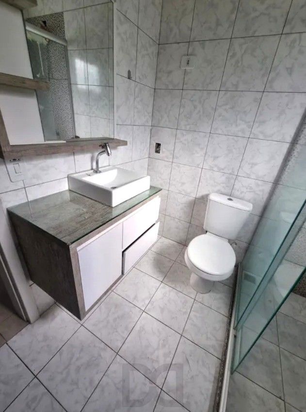 Casa sobrado no bairro Cristal de 3 domitórios e 3 vagas — foto 20