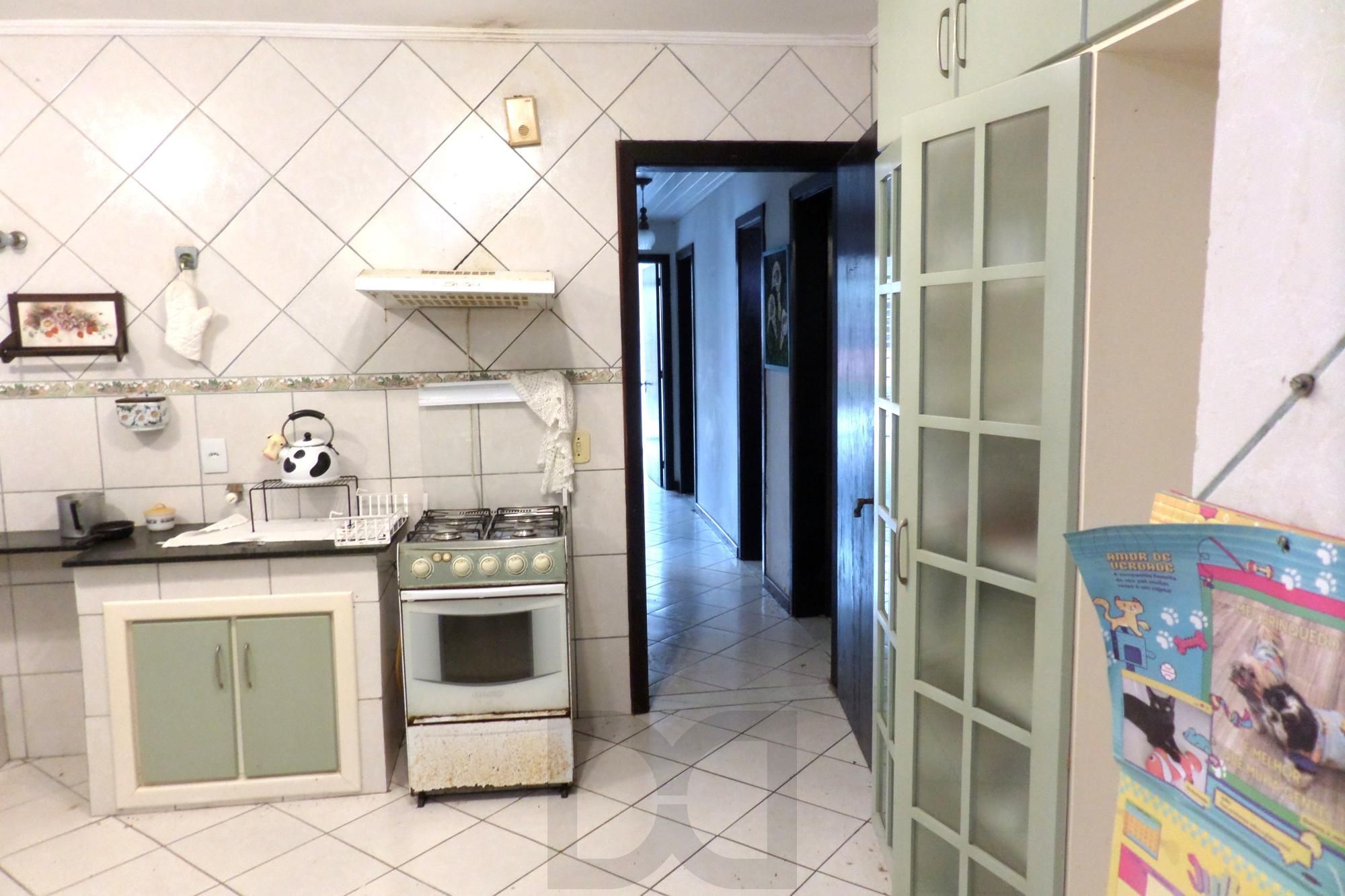 Casa no bairro Ipanema de 3 dormitórios e 2 vagas DESOCUPADA — foto 37
