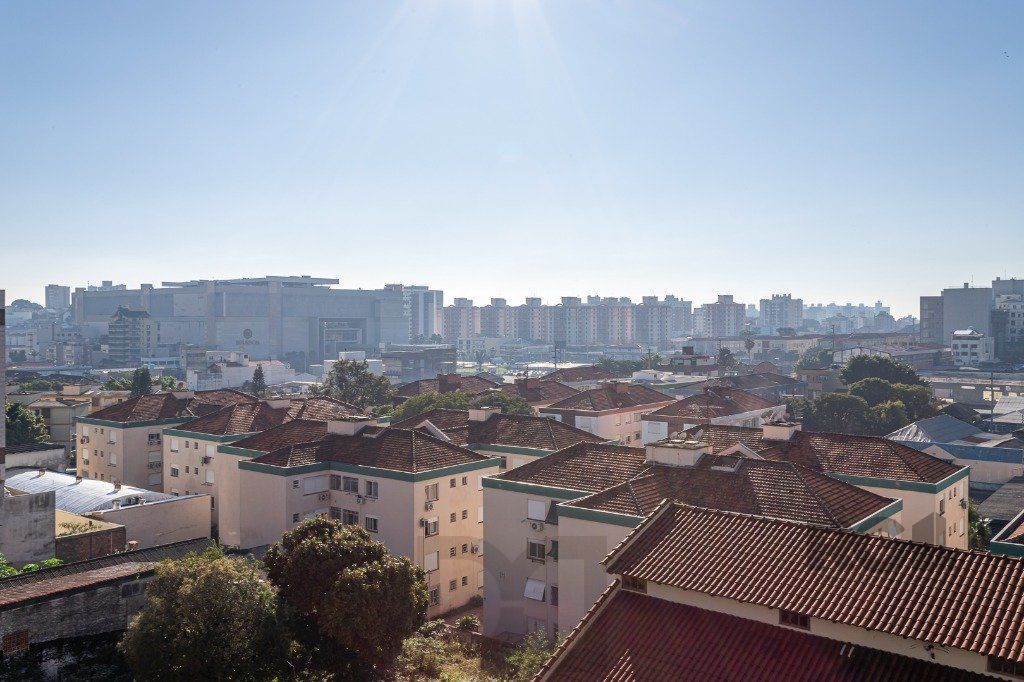 Cobertura no bairro Vila Ipiranga de 2 dormitórios e vaga Desocupado — foto 36