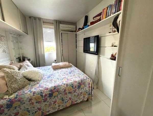 Apartamento no Humaitá de 2 dormitórios semi mobiliado — foto 6