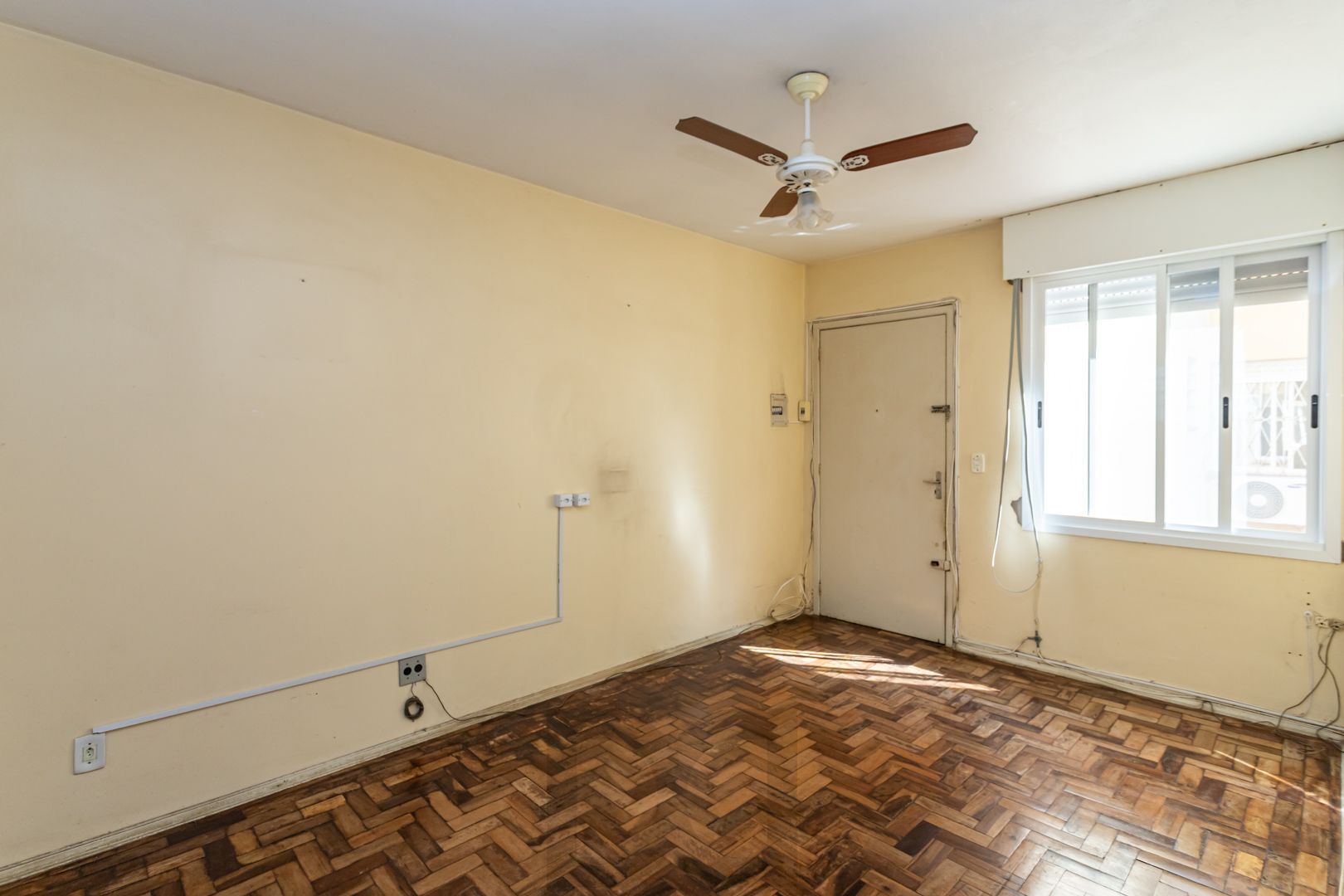Apartamento no Humaitá de 2 dormitórios DESOCUPADO — foto 5