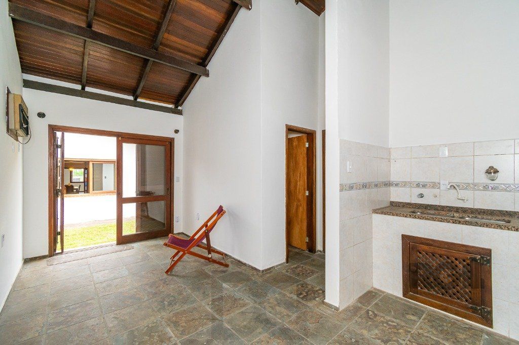 Casa no Jardim Itu com 6 dormitórios e 2 vagas e piscina — foto 80