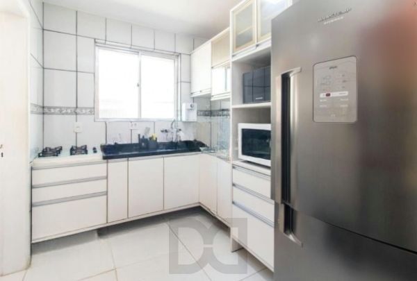 Apartamento no bairro Santana de 2 dormitórios e vaga DESOCUPADO — foto 14