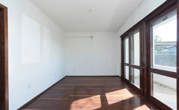 Prédio comercial no bairro Vila Jardim com 550m² — foto 11