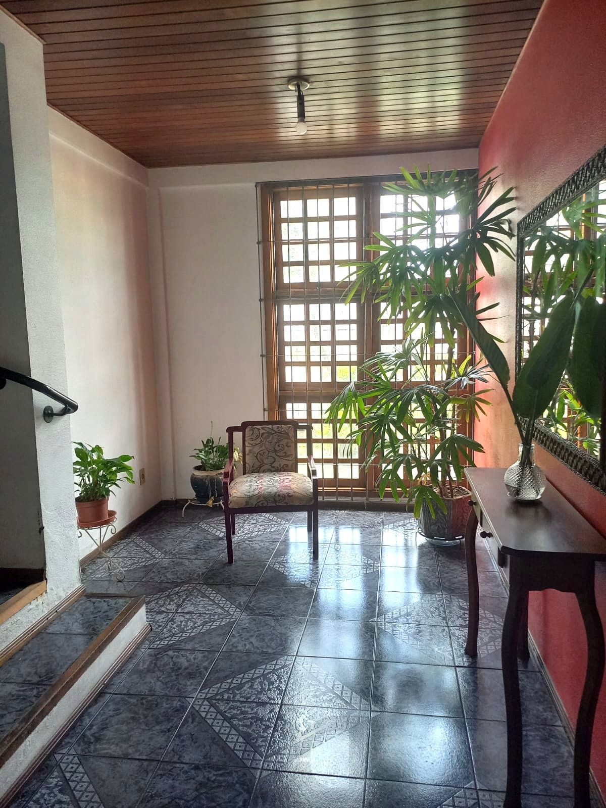 Apartamento no Menino Deus de 2 dormitórios e vaga DESOCUPADO — foto 14