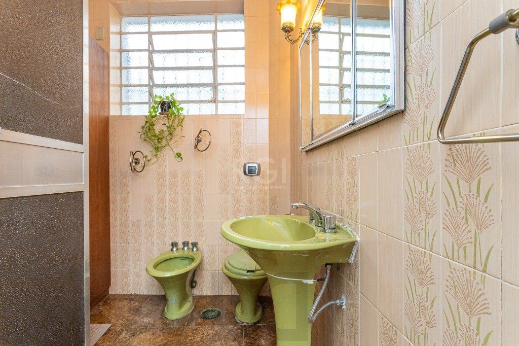Casa no bairro Petrópolis de 3 dormitórios — foto 15
