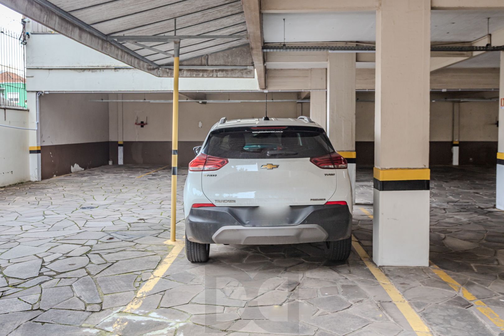 Apartamento no bairro Menino Deus de 4 dormitórios e vaga — foto 27