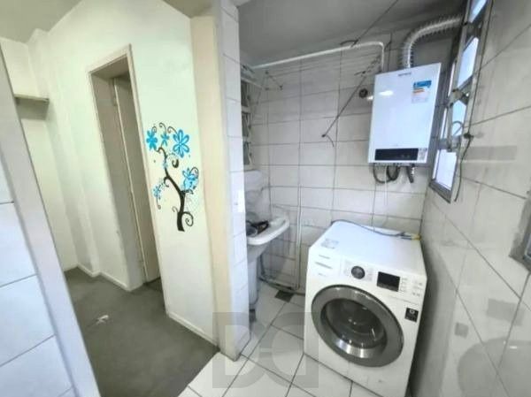 Apartamento no bairro Petrópolis de 2 dormitórios e vaga DESOCUPADO — foto 14