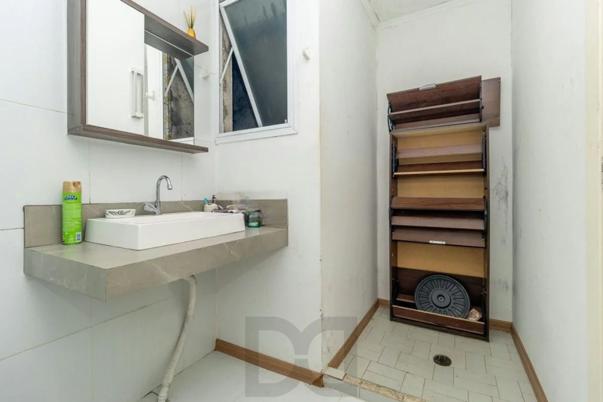 Apartamento com 3 quartos e 104m² à venda em Três Figueiras, Porto Alegre. — foto 19