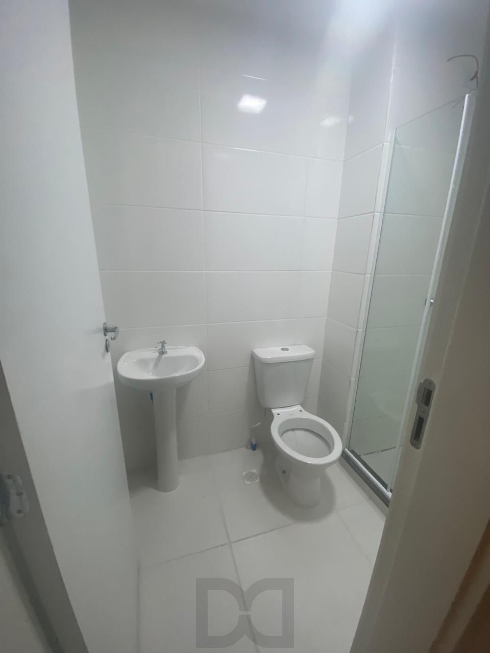 Apartamento no bairro Tristeza de 2 dormitórios e vaga DESOCUPADO — foto 14