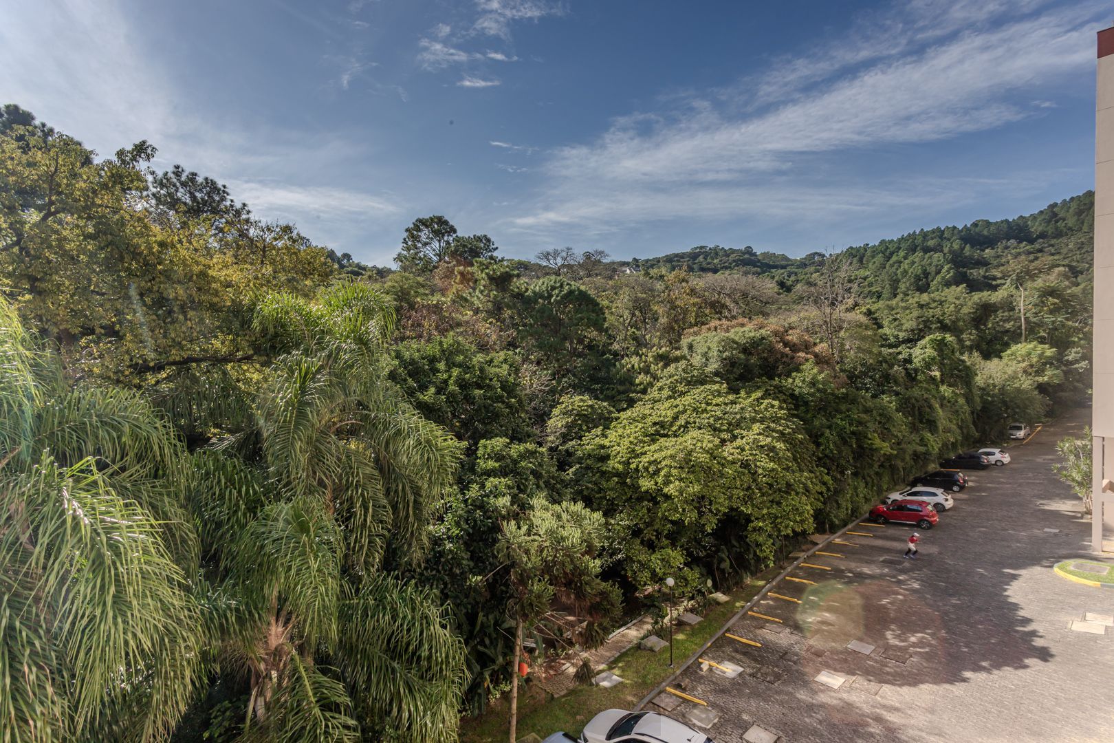 Apartamento diferenciado no bairro Nonoai de 3 dormitórios 2 vagas e infra — foto 46