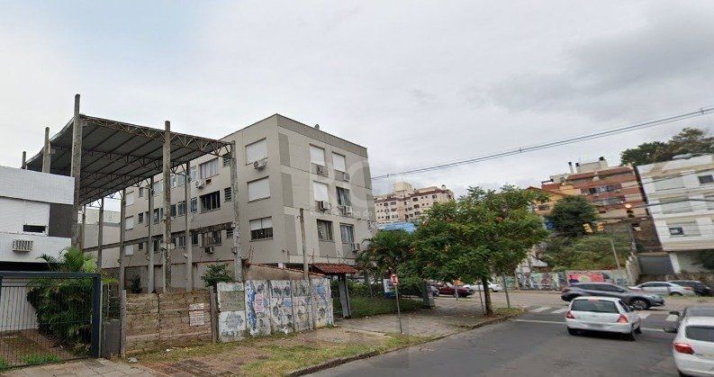 TERRENO COMERCIAL COM PROJETO APROVADO PARA LOJA — foto 3