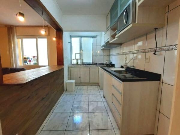 Apartamento no bairro Medianeira de 1 dormitório e vaga — foto 8