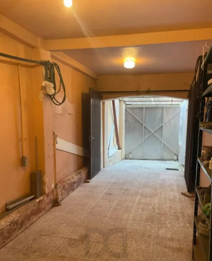 Casa 7 dormitórios 2 vagas de garagem no bairro Petrópolis — foto 40