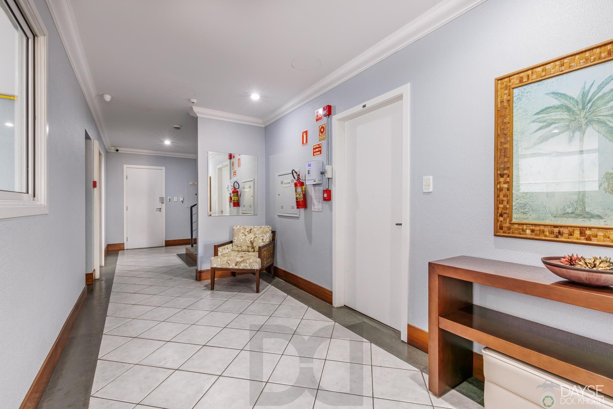 Apartamento no bairro Higienópolis de 3 dormitórios e vaga DESOCUPADO — foto 23