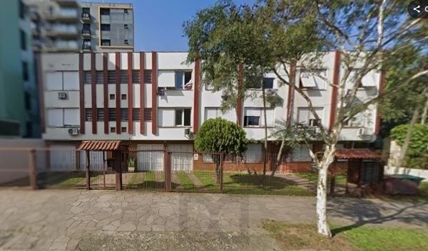 Apartamento no Menino Deus de 2 dormitórios e vaga DESOCUPADO — foto 11