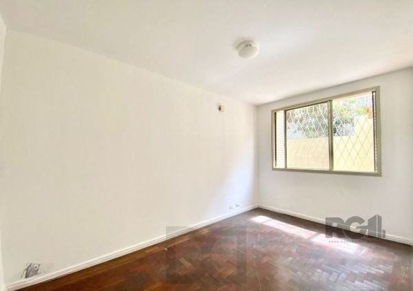 Apartamento no Praia de Belas de 2 dormitórios DESOCUPADO — foto 9