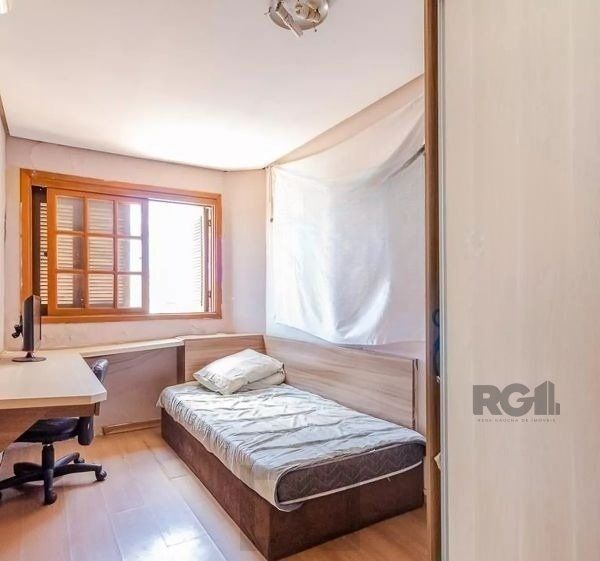 Casa sobrado no Partenon de 4 dormitórios e 2 vagas — foto 23