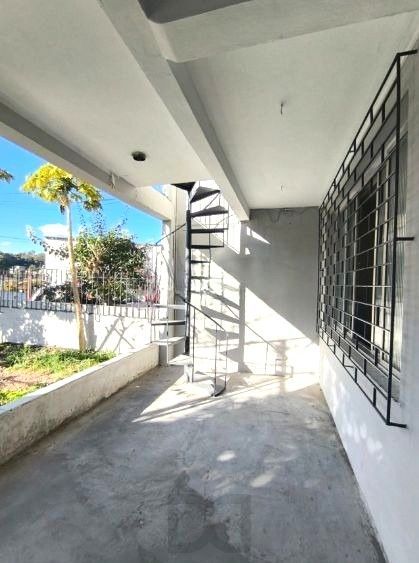 Casa sobrado no bairro Jardim do Salso DESOCUPADA — foto 4