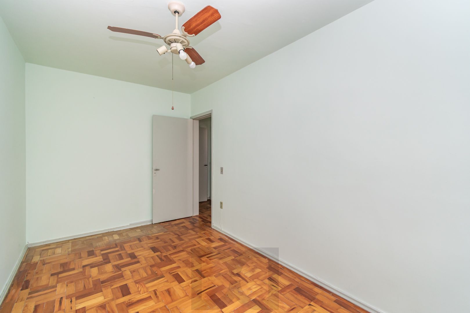Apartamento de 2 dormitórios na Azenha — foto 2