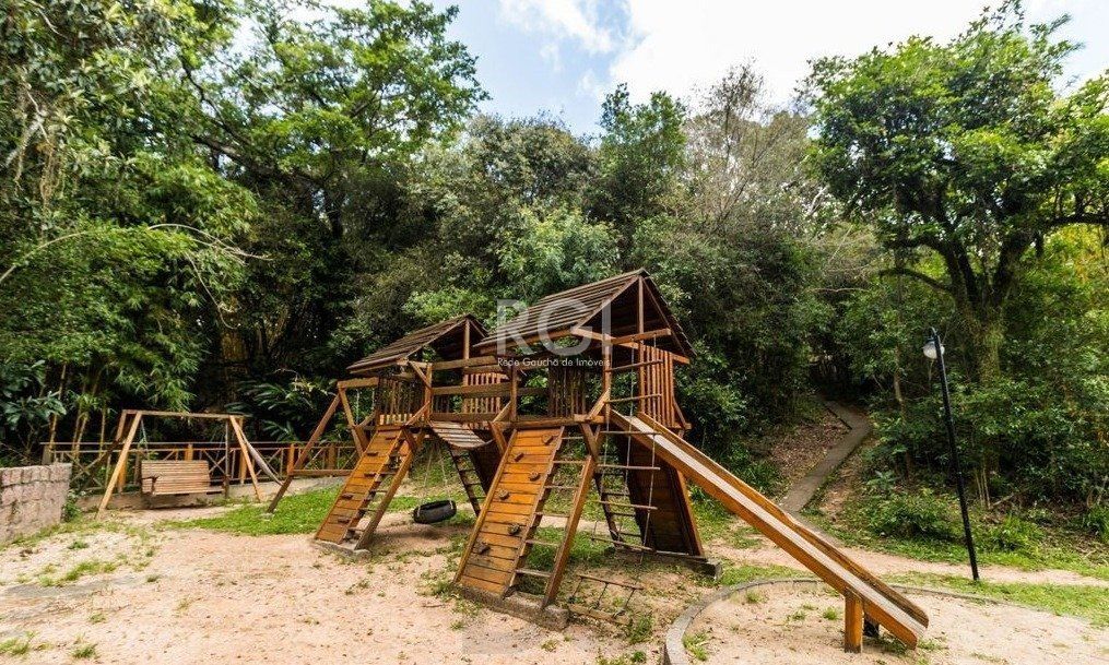 Casa em condomínio no bairro Teresópolis de 3 dormitórios e 2 vagas e infra — foto 31